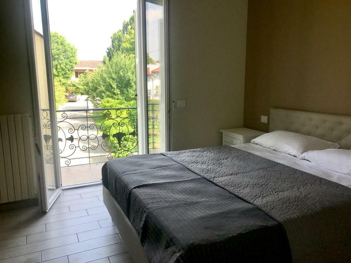 L'Infinito Residence Castelvetro Piacentino Dış mekan fotoğraf